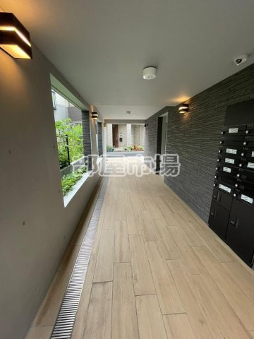 SQUARE南千住のエントランス