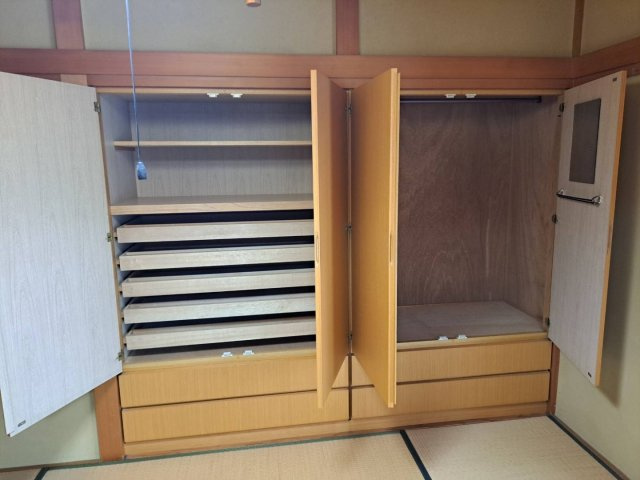 秋田市桜一丁目中古住宅の収納