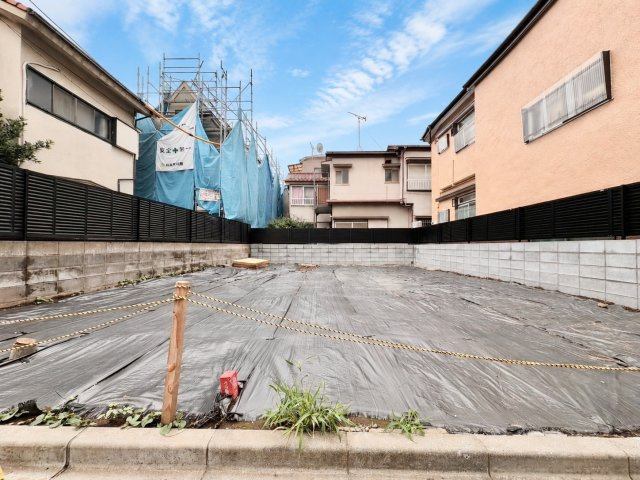 中野区野方1丁目　建築条件無し売地の外観|2026.06.08撮影

現地ご見学希望・資料請求などお気軽にお問い合わせ下さい！
03-5990-5201