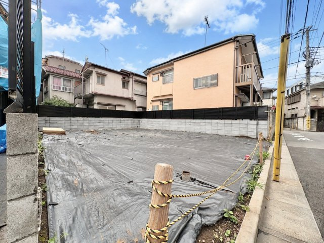 中野区野方1丁目　建築条件無し売地の外観|2026.06.08撮影

現地ご見学希望・資料請求などお気軽にお問い合わせ下さい！
03-5990-5201