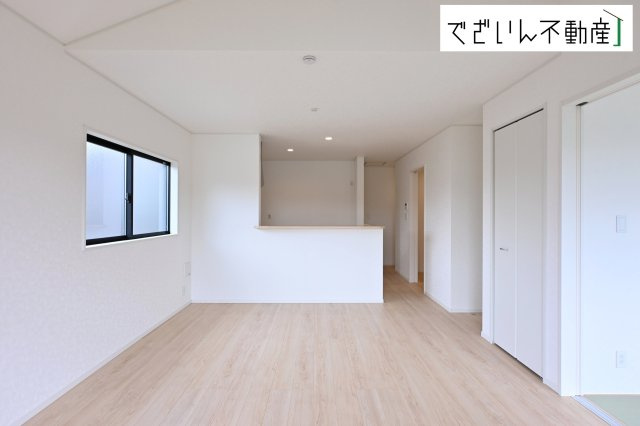 【居間・リビング】 | CRADLE GARDEN加須市下高柳 第3　【平屋】新築住宅 | ≪3号棟≫
現地(2026年9月撮影)