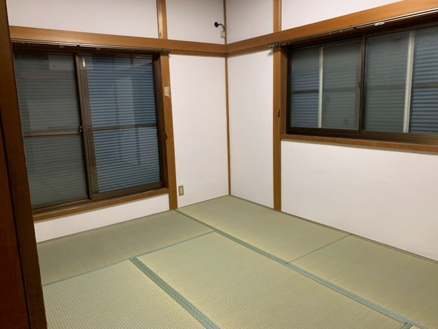 秋吉戸建の和室