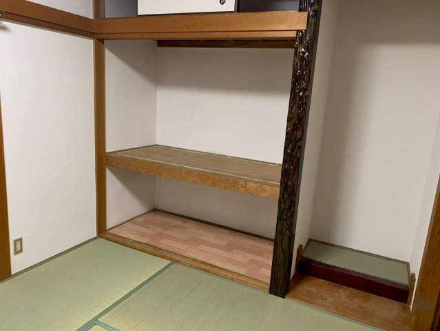 秋吉戸建の収納