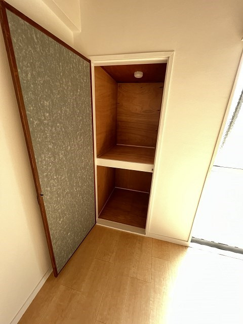 向川原土井マンションの収納