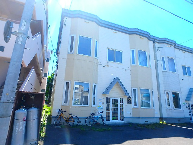 札幌市白石区栄通６丁目のアパート