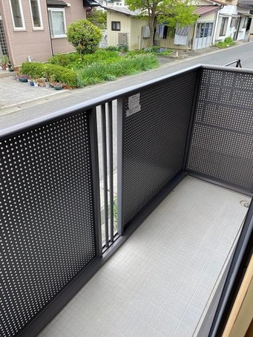 セジュールブランシェ　Ａのバルコニー