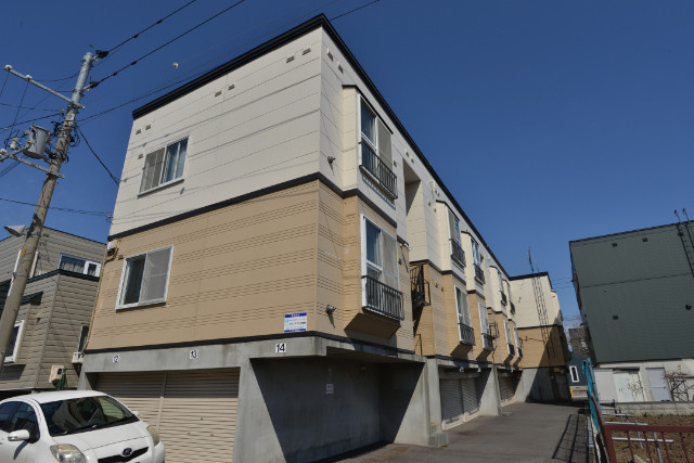 札幌市白石区北郷九条７丁目のアパート
