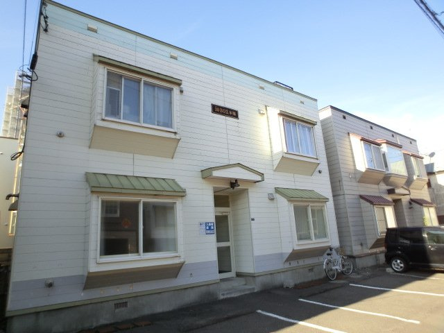 １０ＢＯＸ本郷