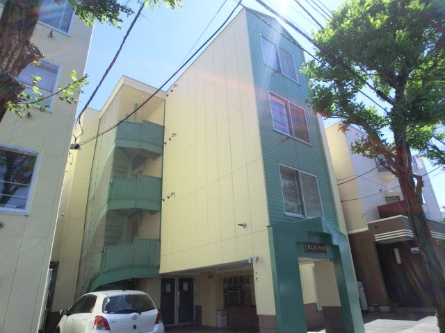 フロントシティＢ