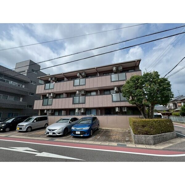 グランド月見の外観