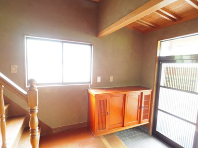【玄関】 | 中古戸建　永井川字東山 | ★内覧予約でブランド米2kg★　