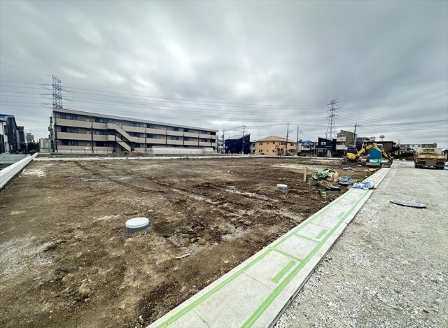 【外観】 | 志木市中宗岡1丁目　建築条件無売地　全26区画　(丸井志木店) | 販売現地／2026年3月6日撮影
新しい街並みが形成される、全26区画の大型開発分譲地。