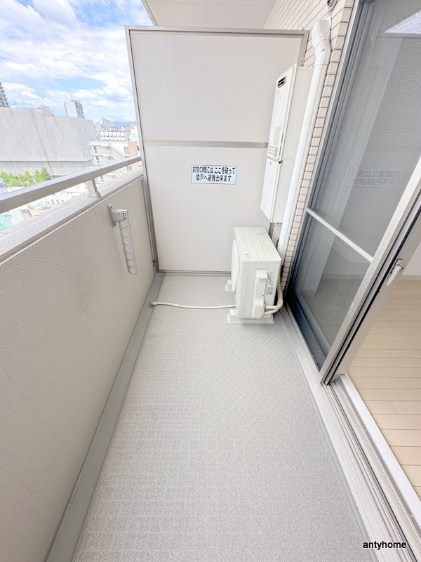 ウィルテラスなんば南　仲介手数料無料のバルコニー