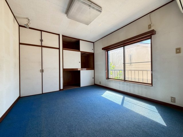 越谷市大字南荻島の中古一戸建の洋室