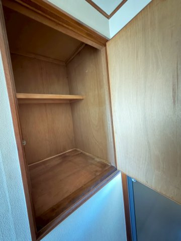 越谷市大字南荻島の中古一戸建の収納