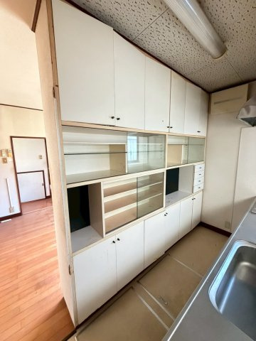 越谷市大字南荻島の中古一戸建のキッチン