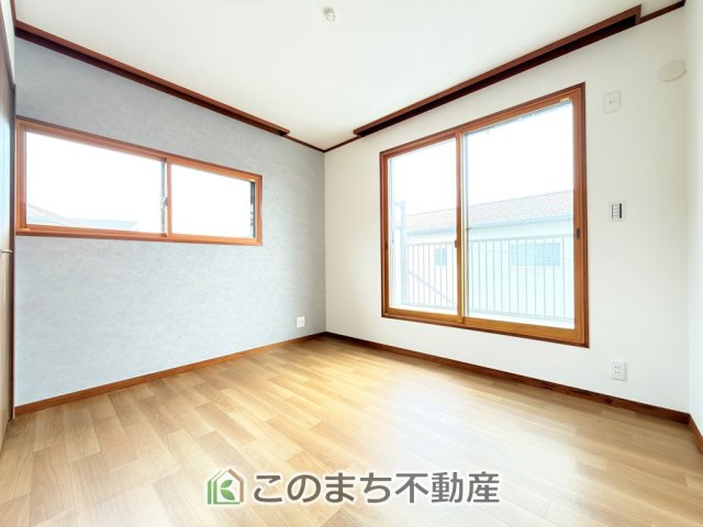 KEM宇都宮市鶴田町1期　中古戸建の洋室|南向きで陽当たりの良い洋室♪風通しもよく快適です☆