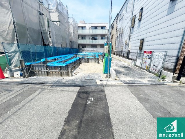 大阪市平野区瓜破西　第1期　新築一戸建ての外観|周辺は落ち着いた街並みの住宅地！子育てがしやすい住環境です！まだ未完成ですが、現地でしかわからない事もございます。是非一度ご覧ください。