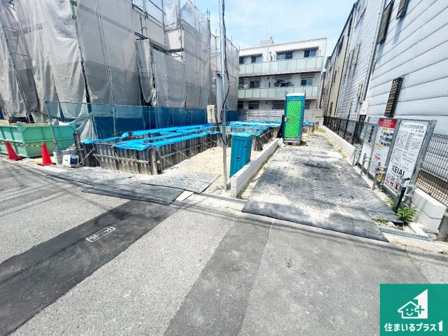 大阪市平野区瓜破西　第1期　新築一戸建ての外観|周辺は落ち着いた街並みの住宅地！子育てがしやすい住環境です！まだ未完成ですが、現地でしかわからない事もございます。是非一度ご覧ください。