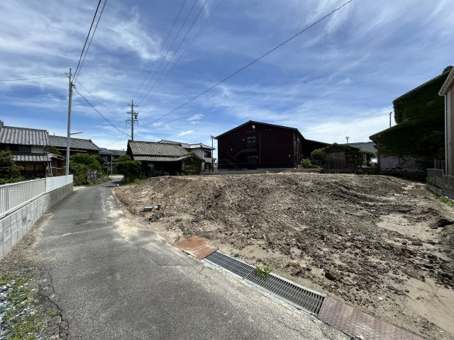 常滑市北条1丁目　全2区画　A区画の前面道路含む現地写真|R8.6.8撮影　間口約8.18ｍ！
