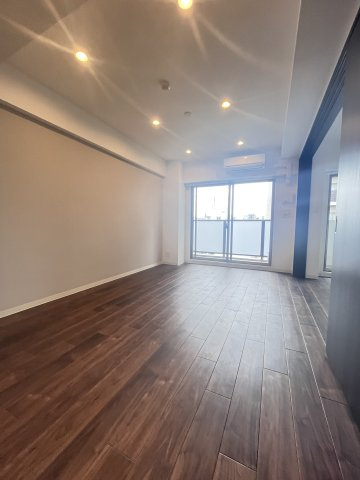 大阪市都島区高倉町１丁目の賃貸マンションの居間・リビング