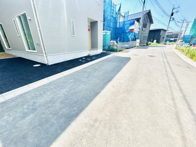千葉市若葉区千城台西２丁目第５の前面道路含む現地写真