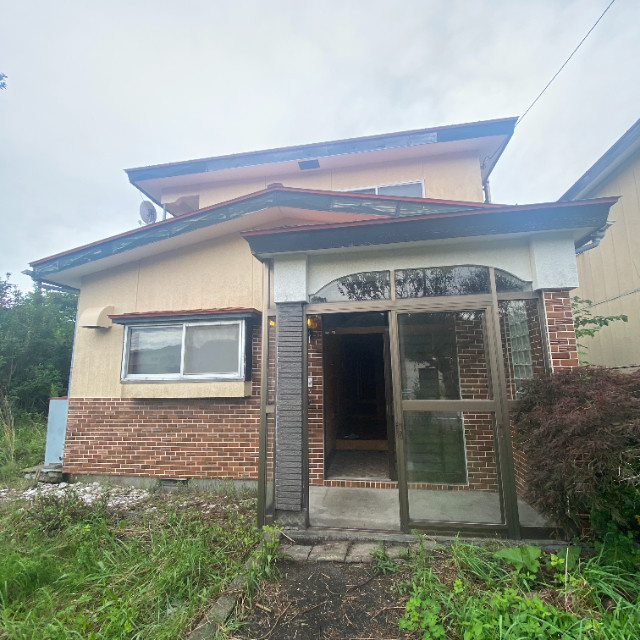 室蘭市崎守町１５０番１号　戸建