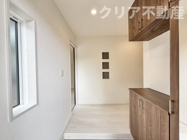 【玄関】 | みどり市大間々町新築平屋　3(4)LDK＋ロフト付き！