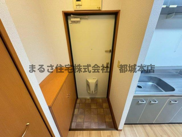 センチュリー金田H棟の内装