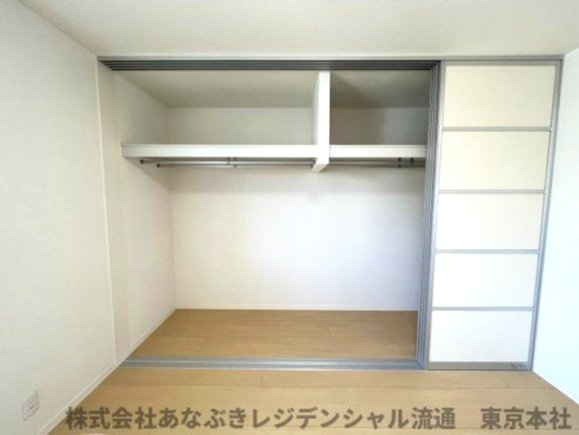 SCENEⅢの収納|引き戸で開け閉めが楽ちん！大容量の収納スペースです♪