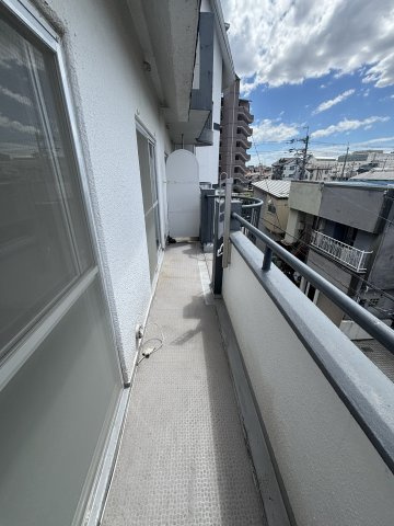 ネクステージ塚口５番館のバルコニー