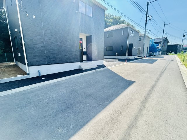 千葉市若葉区千城台西２丁目第５の前面道路含む現地写真