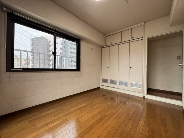 アクティブイン西明石の洋室