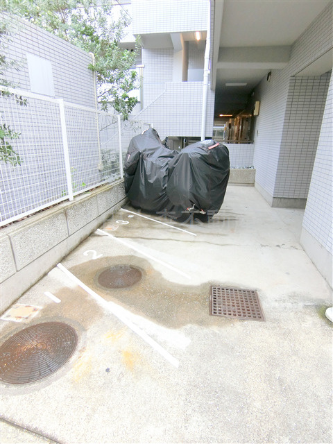 PATH仲六郷の駐車場|敷地内バイク置き場　空き状況等詳細はお問合せください。