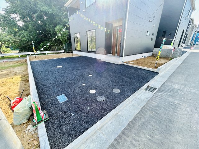 千葉市若葉区千城台西２丁目第５の前面道路含む現地写真
