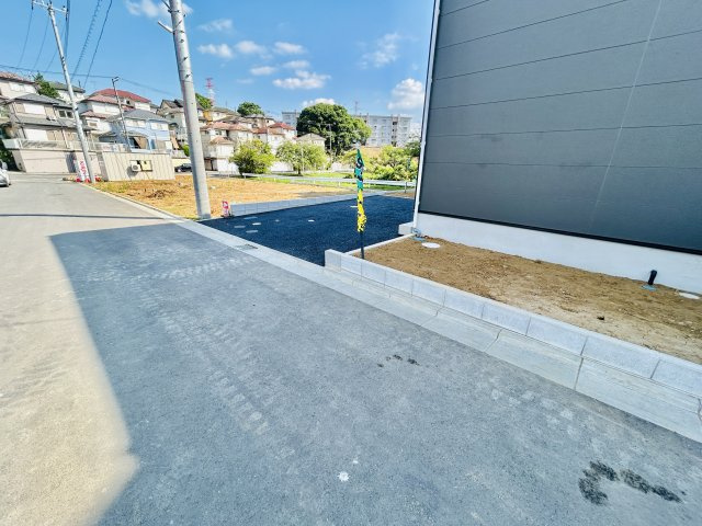千葉市若葉区千城台西２丁目第５の前面道路含む現地写真