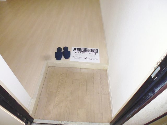 プレアール西明石の玄関