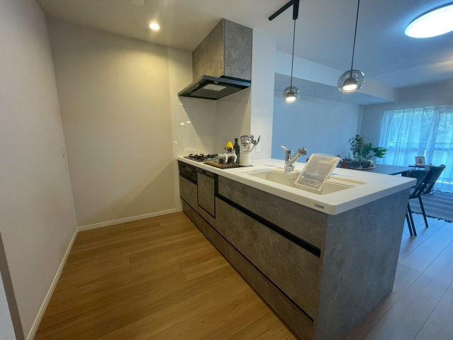 ルモン星田のキッチン|新調！システムキッチン。