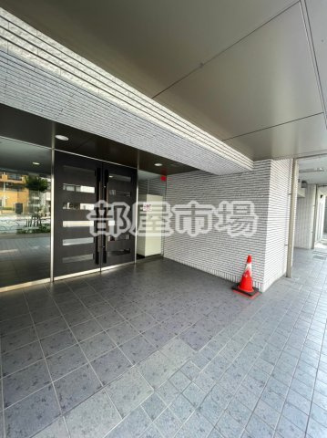 レシオ イシワラのエントランス