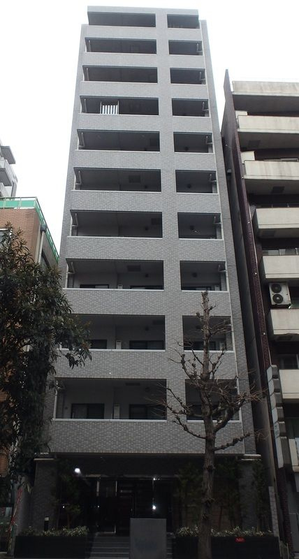 オーキッドレジデンス千代田岩本町の外観