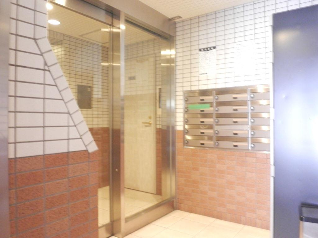ビオスヴィラ大塚のエントランス