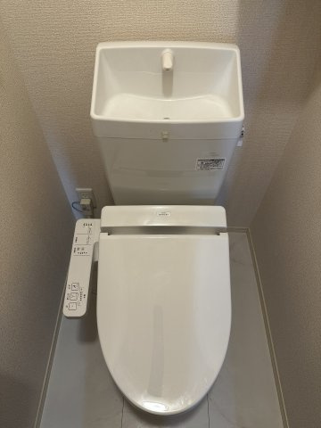 川崎市多摩区菅３丁目のアパートのトイレ