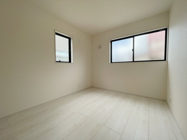 新築戸建・新築建売　福島市鳥谷野岩田　清明小・福島第一中の洋室|子供部屋にもオススメな洋室！