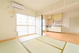 【居間・リビング】 | ビレッジハウス豊浜1号棟 | ビレッジハウスの同一物件・同一タイプの間取りの写真です