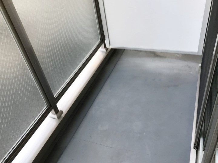 b'CASA 西日暮里のバルコニー