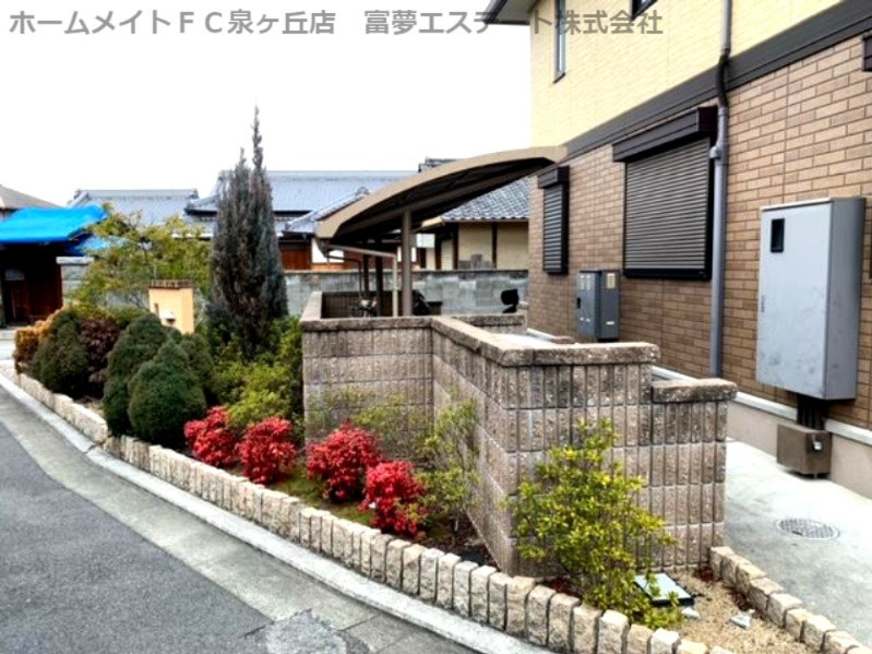 ソレイユ鈴の宮のエントランス