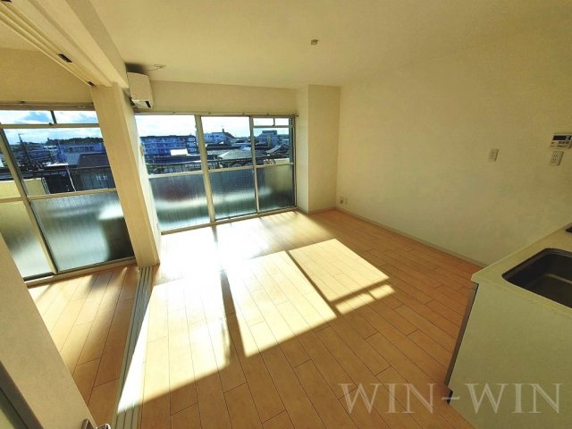 大羽マンションの居間・リビング|イメージ（同建物内別部屋の写真です）