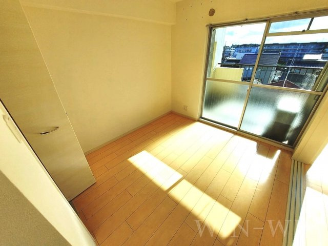 大羽マンションの寝室|イメージ（同建物内別部屋の写真です）