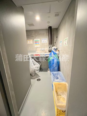 シーズンフラッツ大森ブライトのその他共用部分|曜日時間関係なくゴミ出し可能な敷地内ゴミ捨て場！