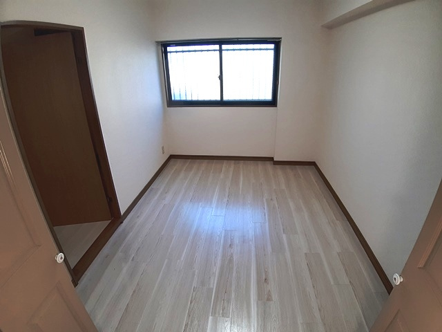 オアシス鷹丘の寝室